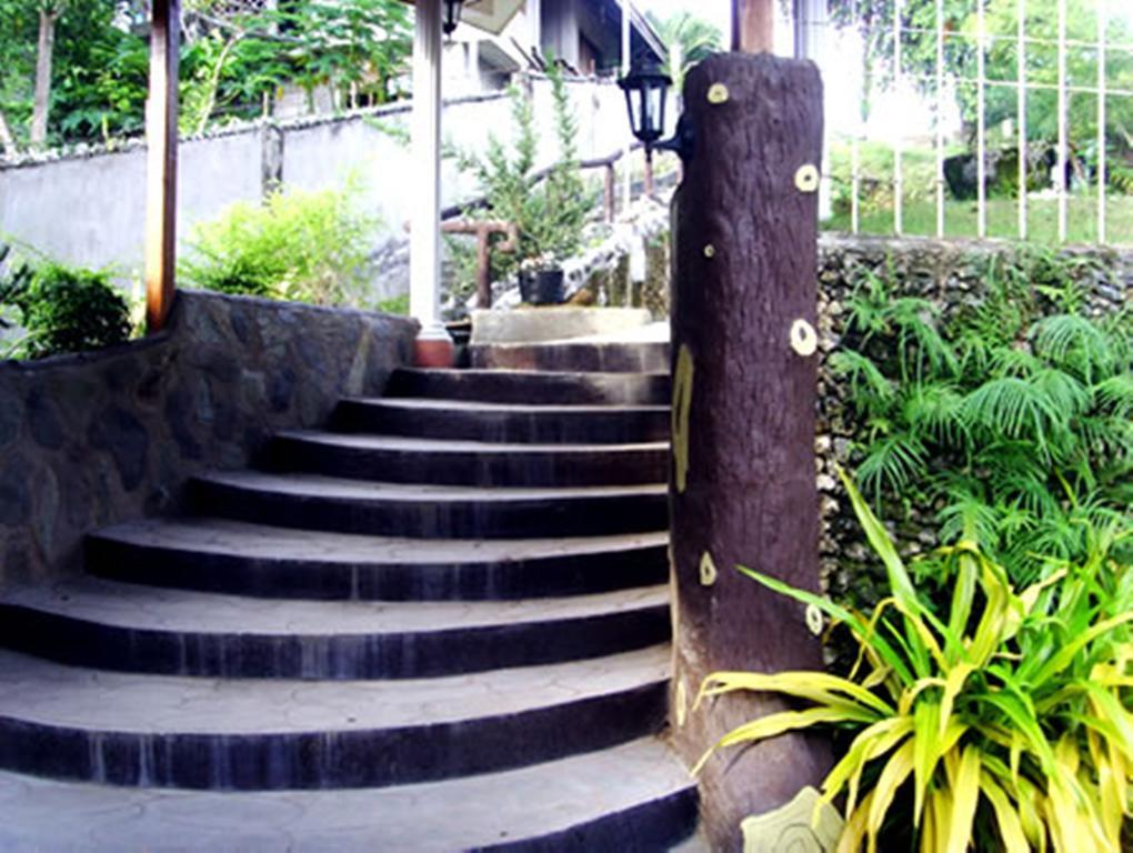 Casa Rey Francis Pension House & Restaurant Ταγκμπιλαράν Εξωτερικό φωτογραφία